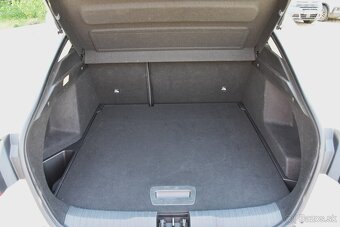 Renault Arkana TCe 140k BENZÍN AUTOMAT ZEN SR 2022 DPH - 19