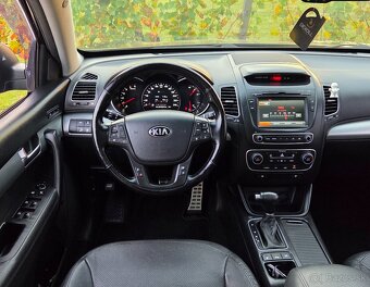 Kia Sorento 2.2 CRDi 145KW/197 koní R.V.10/2012 - 19