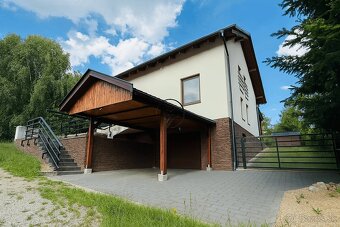 Na predaj 4 izb dom v Poproči s krbom, terasou a garážou - 19