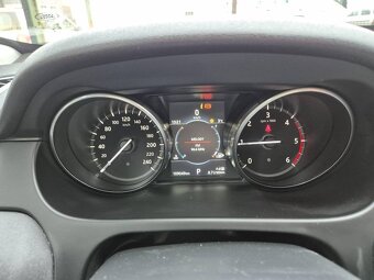 Land Rover  Discovery Sport 2.0L TD4 HSE AT - 19