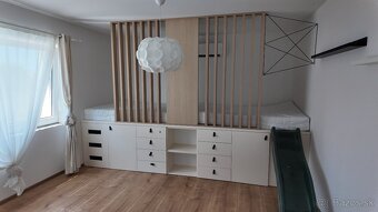 Zrekonštruovaný dom v tichej lokalite s veľkým potenciálom - 19