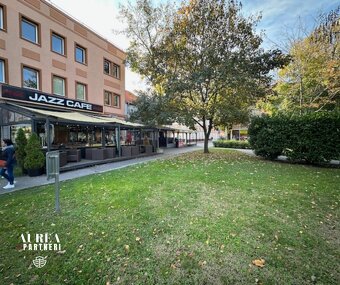 PRENÁJOM  1+kk BYT v historickom centre mesta Nové Zámky - 19