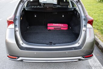 Toyota Auris Touring Sports 1.6 Valvematic, 97kW (2017) - 19