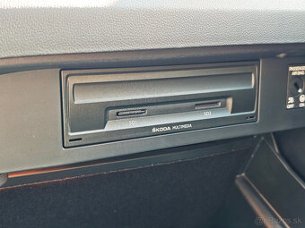 Škoda Octavia Combi 1.6 TDI Ambition 85KW - 19