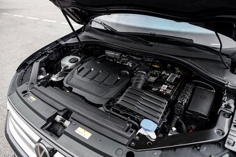 Volkswagen Tiguan Allspace R-line 2.0TDI 147kW DSG7 05/2022 - 19