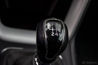 KIA CEED 1.6 CRDI - 19