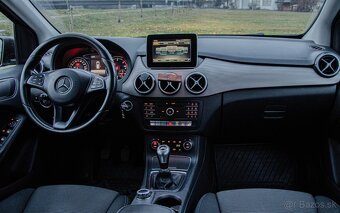 Mercedes-Benz B trieda 180 d - 19