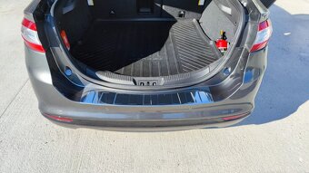 Predám Ford Mondeo mk5 2016 1,5 EcoBoost - 19