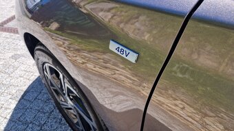 Hyundai i30 1,5 GDi 117kW Edícia 30, 7/2021 - 19