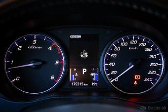 Mitsubishi Outlander 2.2DI-D 7-miestne Intense+ A/T - 19