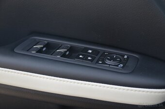 Lexus RX 450h F SPORT – 3.5 V6 Hybrid, 03/2023, TOP stav - 19