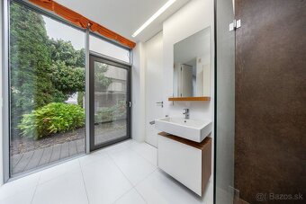 Exkluzívna VILA s panoramatickým výhľadom v Svätom Jure- 5 - 19