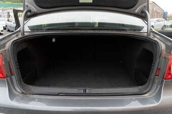 Volkswagen Passat 2.0 TDI Comfortline 4-Motion - 19