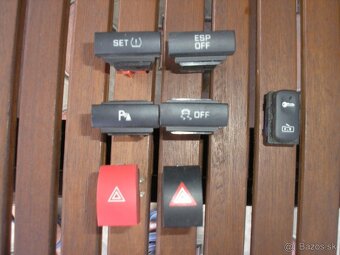 Škoda Octavia 2 dekor interieru - 19