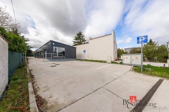 NA PREDAJ 3 v 1 - výrobná hala, sklad alebo aj sídlo firmy - 19