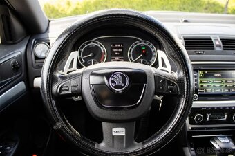 Škoda Octavia Combi 2.0 TFSI RS DSG - 19