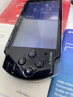 Sony PSP 2004 (displej ma poškodenie) - 19