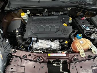 Fiat Dobló 2.0JTD/99kW 7.míst KLIMA r.v. 2010 - 19