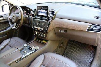 Mercedes-Benz GLE SUV 350d - 19