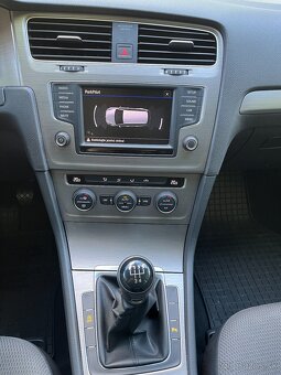 VW Golf 7 Variant 1.6 TDI Comfortline (odpočet DPH) - 19