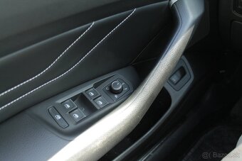 Volkswagen Passat 2.0 TDI Elegance DSG - 19