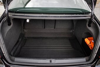 Volkswagen Passat CC 2.0 TDI BlueMotion - 19