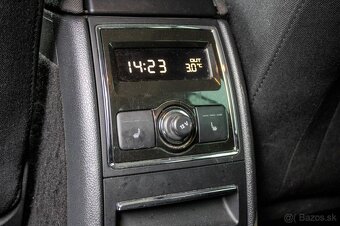 Škoda Superb Combi 2.0 TDI 4x4 DSG - 19