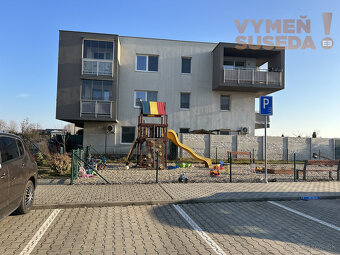 VYMEŇ SUSEDA - Prenájom 2 izb. slnečného bytu s balkónom, p - 19