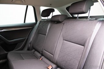 Škoda Octavia III combi - 19