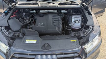 Audi Q5 40 2.0 TDI Design quattro S tronic - 19