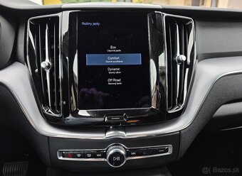 Volvo XC60 2.0 B4 mHEV Momentum Pro A/T - 145kw - 19