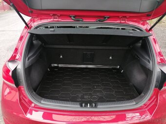 Hyundai I30 Family 50000 3/2021 1.5 benzin - 19