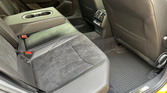 Volkswagen Arteon 2.0TDI R-Line Sedan. Matrix - 19