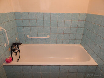 SPEKTRUM REALITY- NA PREDAJ 5-IZBOVÝ DVOJPODLAŽNÝ RODINNÝ DO - 19