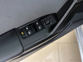 Seat Leon Sportstourer 2.0 TDI 150 Style DSG - 19