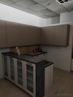 Predaj vystavených kuchýň - 19