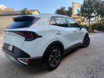 KIA Sportage 1.6 T-GDi mHEV Platinum A/T - 19