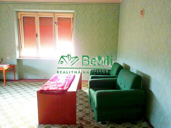 Predaj dvojgeneračného rodinného domu - Sazdice( 018-12-HEKA - 19