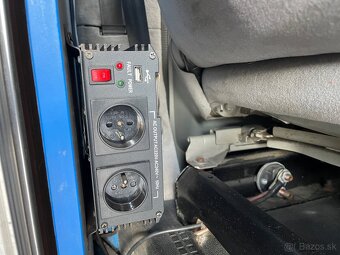 VW Transporter T4 2.5 TDI Obytný automobil - 19