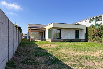 NA PREDAJ, novostavba SMART rodinného domu, pozemok 767m2, B - 19