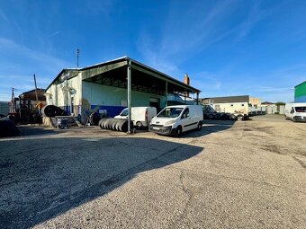 Na predaj výrobno skladový areál výmera 1170 m2 -  Pribeta - 19