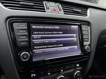 Škoda Octavia Combi 2.0 TDI DPF RS DSG - 19