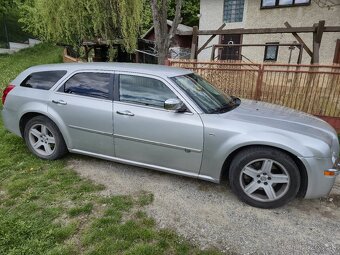 Predám/vymenim  Chrysler 300C Touring 3.0 CRD 160kW - 19