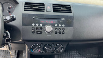 Suzuki Swift 1.3 GS ABS, A/C - 19