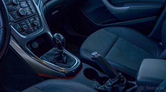 Opel Astra Sedan 1.6 CDTI 100 kw - 19