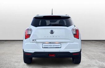 Kúpim SsangYong Tivoli oranžové alebo biele - 19