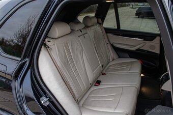 BMW X5 xDrive30d 190kW M-Packet - 19