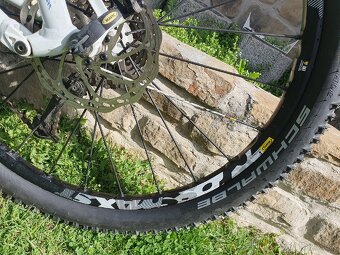 Horsky bicykel canyon nerve xc f8 - 19