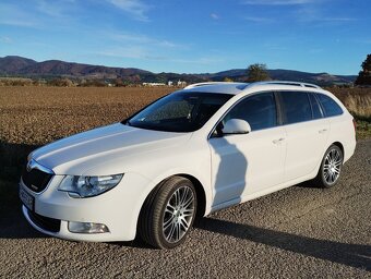 Škoda Superb Combi 1.6 TDI CR DPF Elegance GreenLine - 19