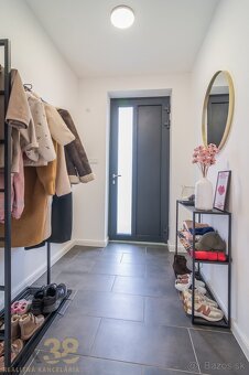 Moderný rodinný dom v krásnej lokalite pod Tatrami - 19